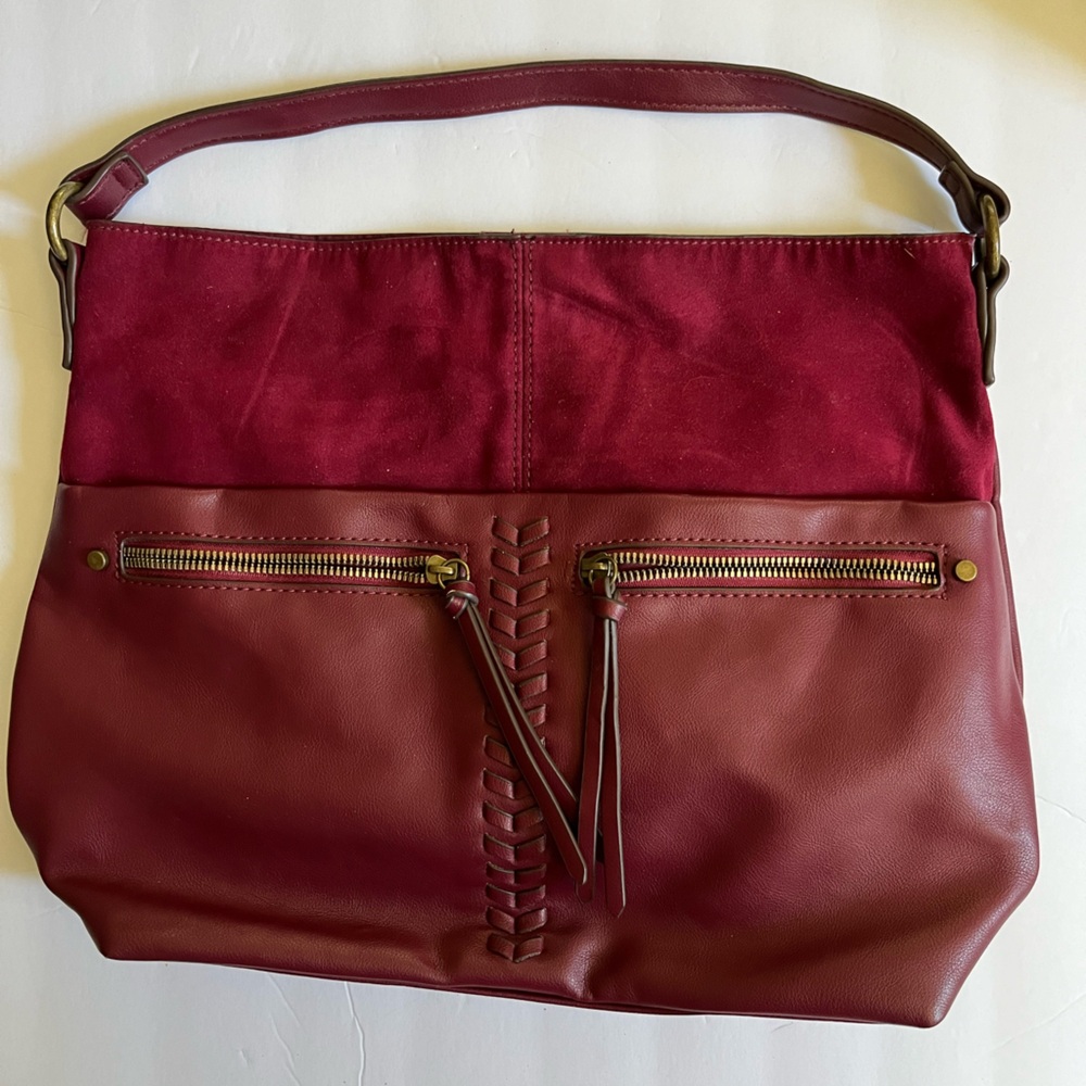 Slouchy, burgundy, zippered shoulder bag